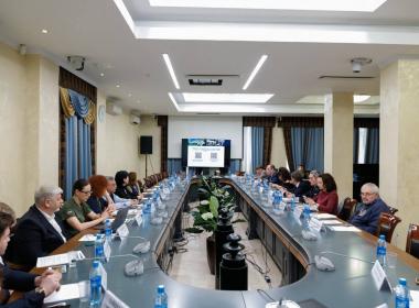 Руководитель отдела по учебной работе чеченского Центра «ВОИН» Анна Янц  выступила на круглом столе АРС-ПРЕСС в Москве