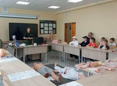 Курсанты Центра «ВОИН» провели мастер-классы для школьников Екатеринбурга