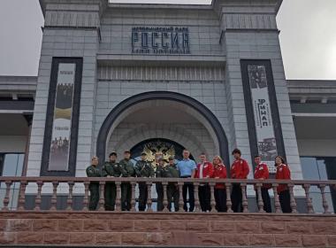 Курсанты сахалинского филиала Центра «ВОИН» приняли участие в открытии экспозиции «Дальневосточный финал»