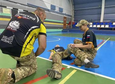 Семья Крохиных из поселка Тяжинский тренируется с Центром «ВОИН» в Кузбассе